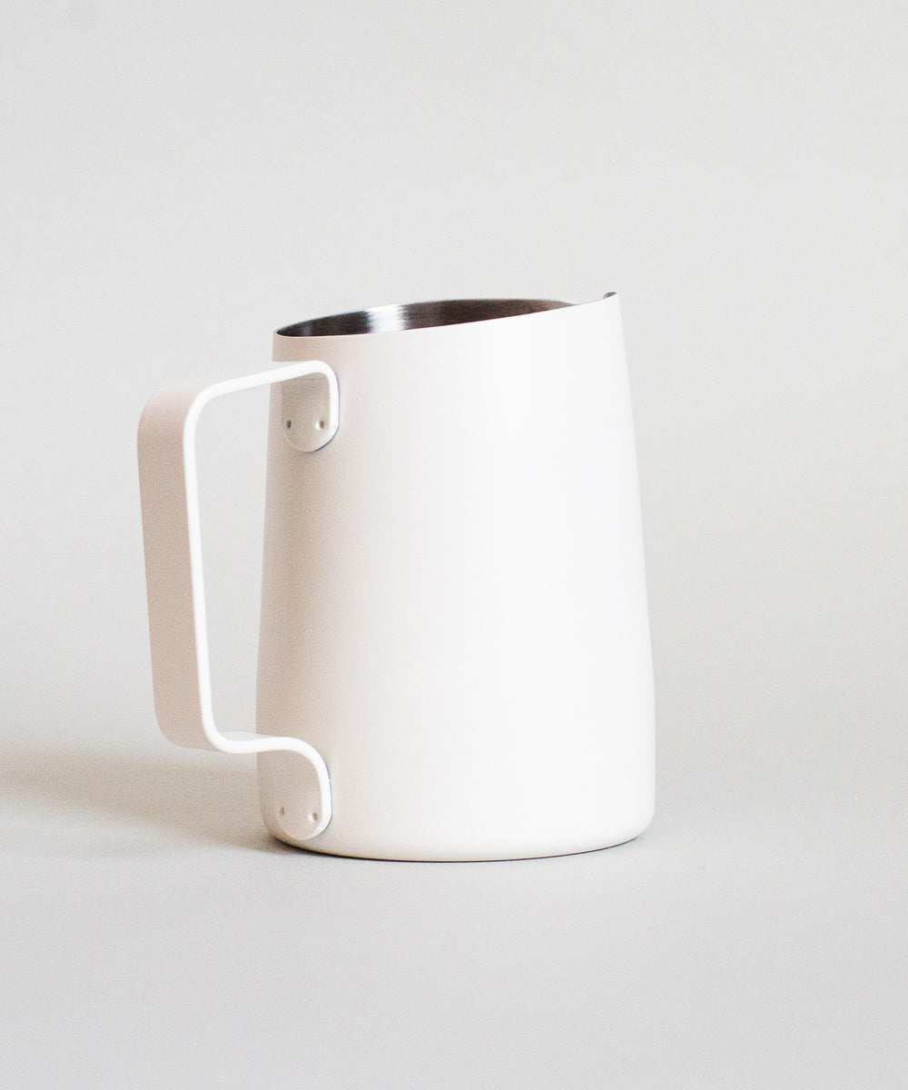 15oz Latte Art Pitcher with Narrow Spout in Matte White